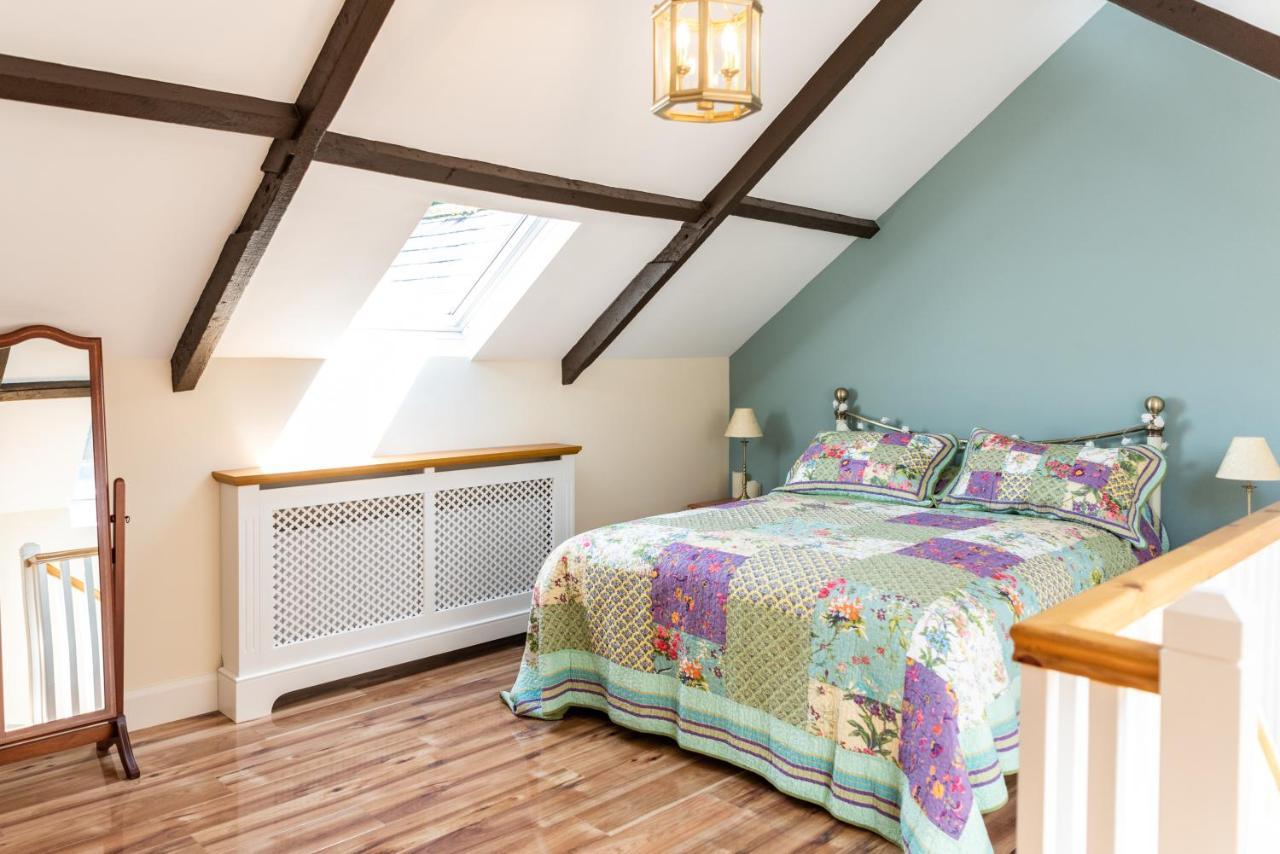 Ardnavaha House - Poolside Cottages Clonakilty Esterno foto