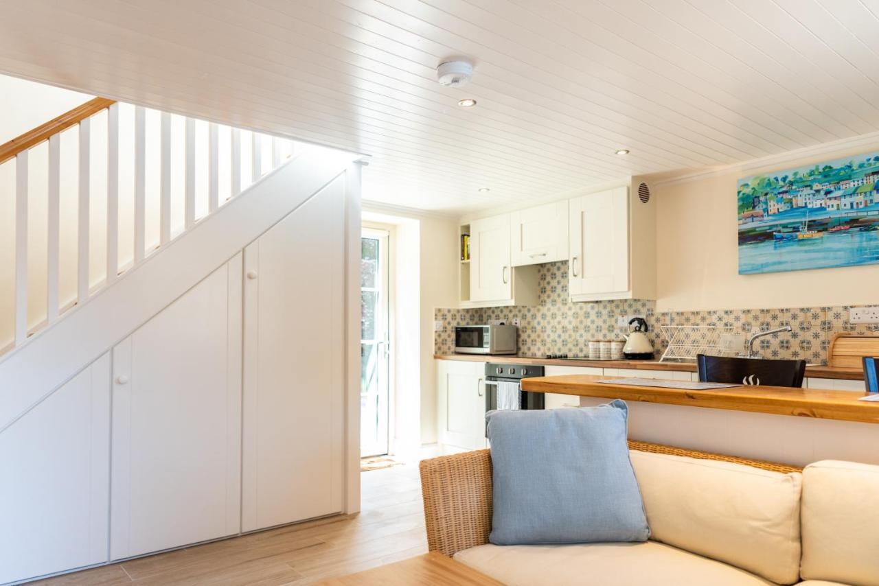Ardnavaha House - Poolside Cottages Clonakilty Esterno foto